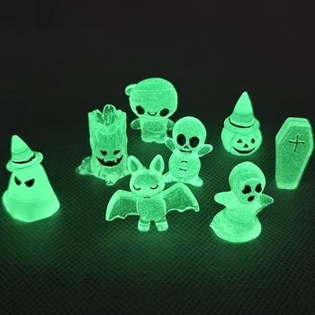 4ks Mini Světelný Pryskyřice Halloween Svítící Ve Tmě Miniaturní Ornament Malé Dýně Duch Pro DIY Zahradní Domeček pro panenky Příslušenství