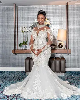 Africké Nigérie Krystal Svatební Šaty Čirá Dlouhými Rukávy Korálkové Krajky Mořská Panna Svatební Šaty Elegantní Robe De Mariee